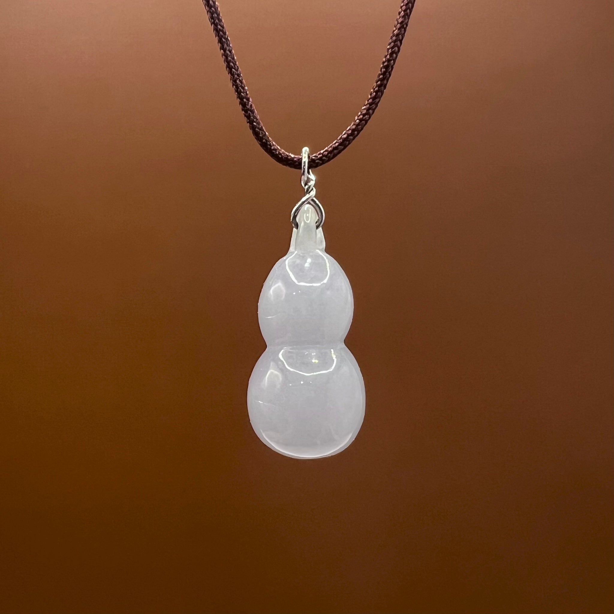 Natural Jade Hulu Necklace