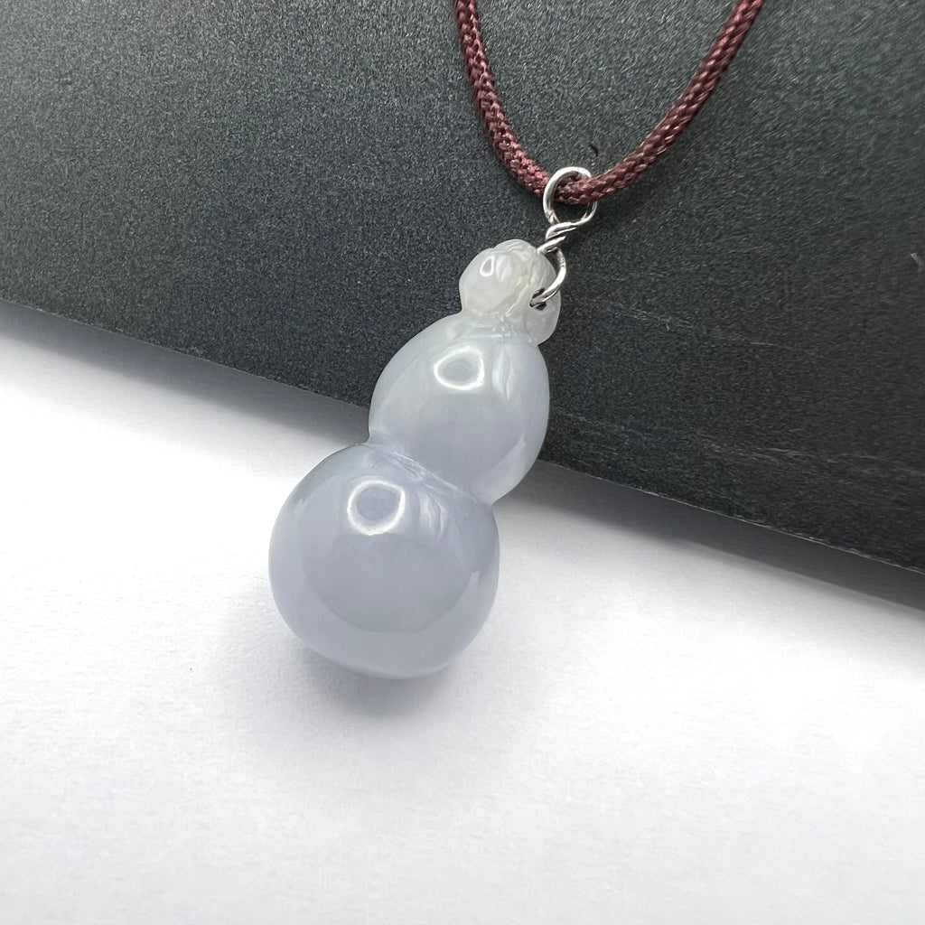Natural Jade Hulu Necklace