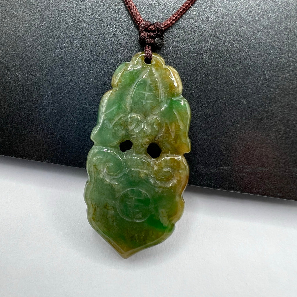 Reishi and Bat - Natural Jade Pendant